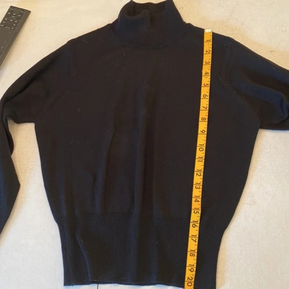Classiques Entier Black Merino‎ Wool Sweater​ - Picture 10 of 11